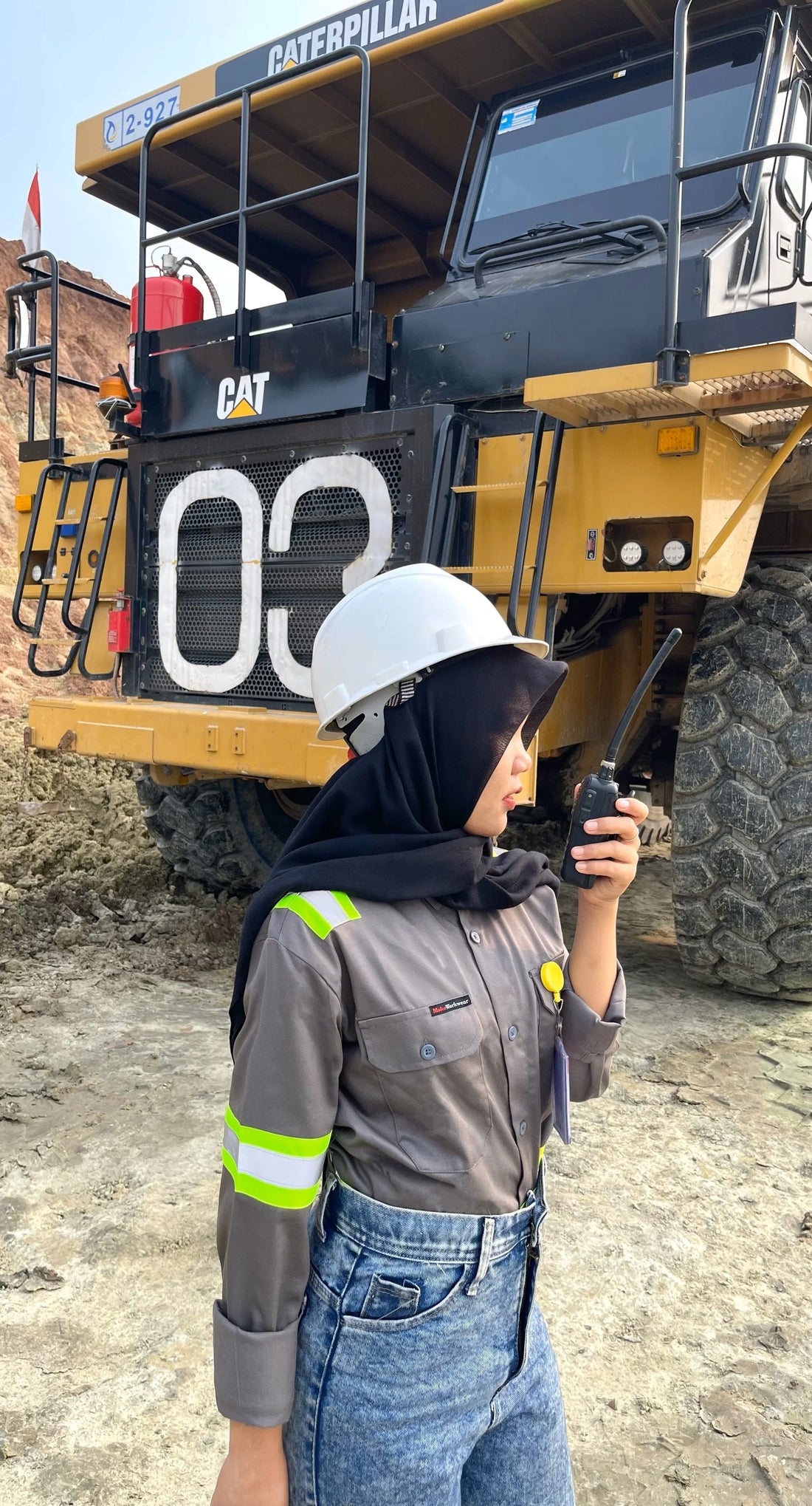 Seragam Kerja Proyek & Tambang Berkualitas dari Mokoworkwear