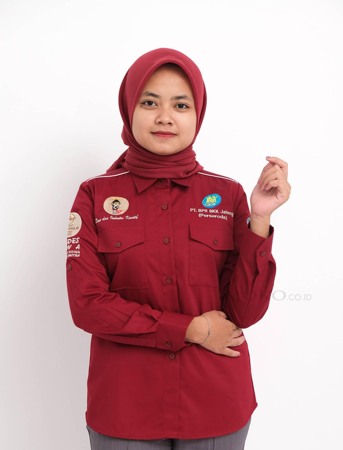 Seragam Kantor dan Hospitality (Hotel, Resort) | Pakaian Kerja Custom – Mokoworkwear