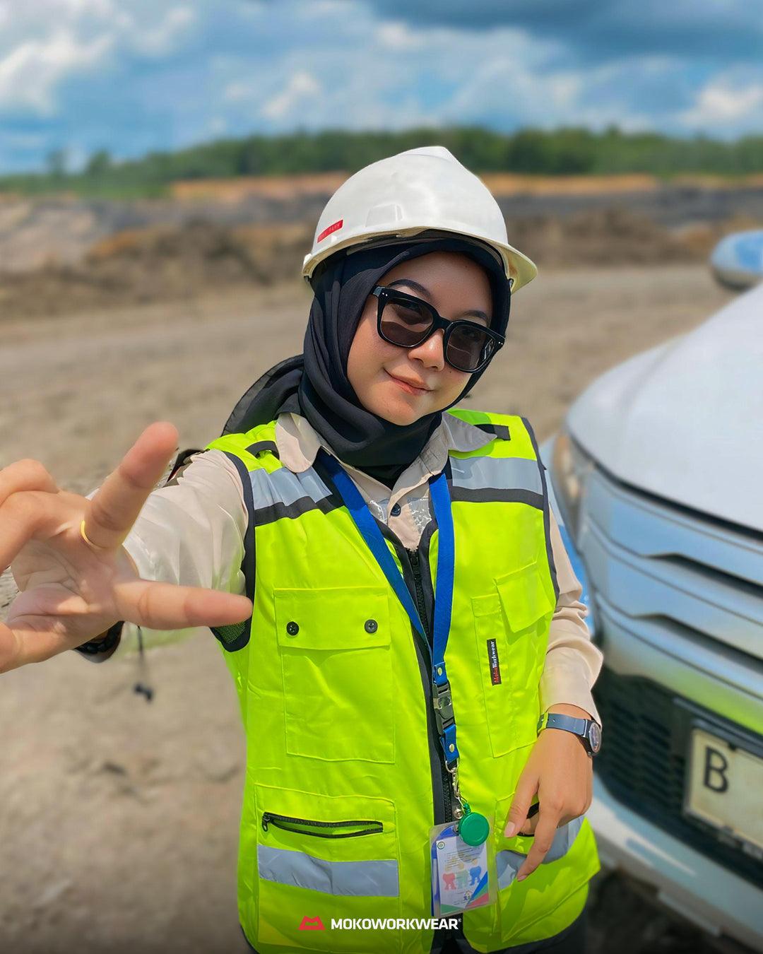 Rompi Hijau Lime Eksklusif dari Mokoworkwear - Mokoworkwear