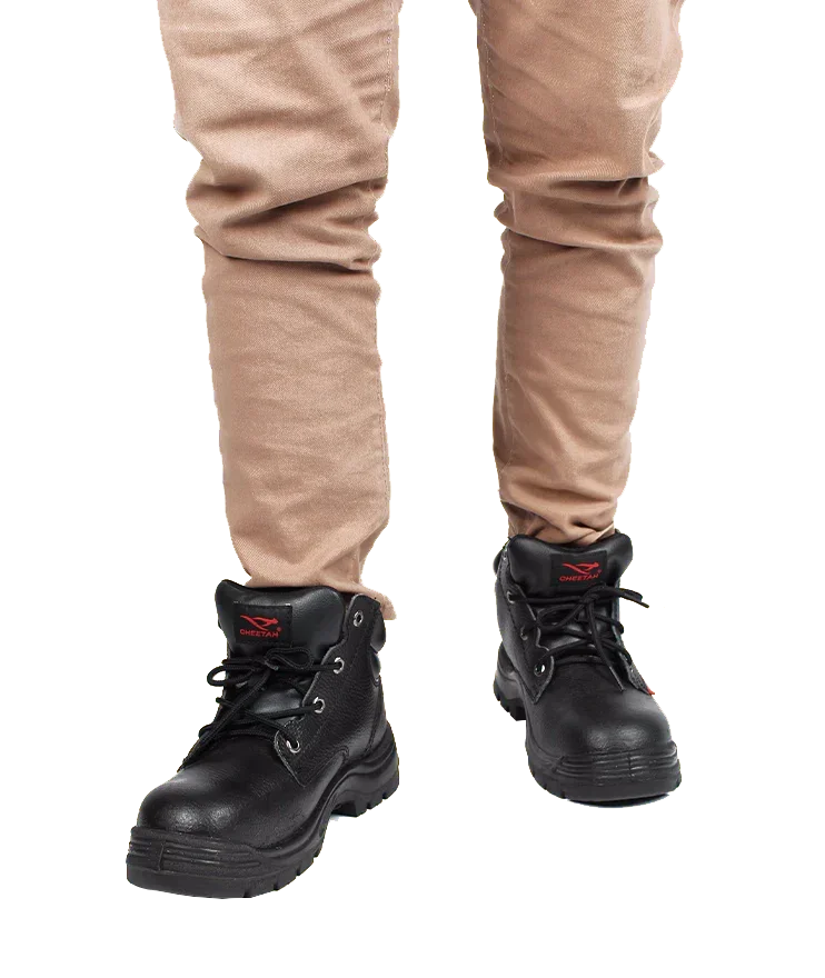 Sepatu Safety Cheetah Revolution 3180 H Saat Digunakan