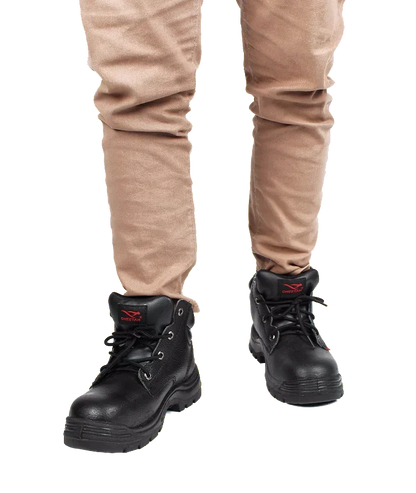 Sepatu Safety Cheetah Revolution 3180 H Saat Digunakan