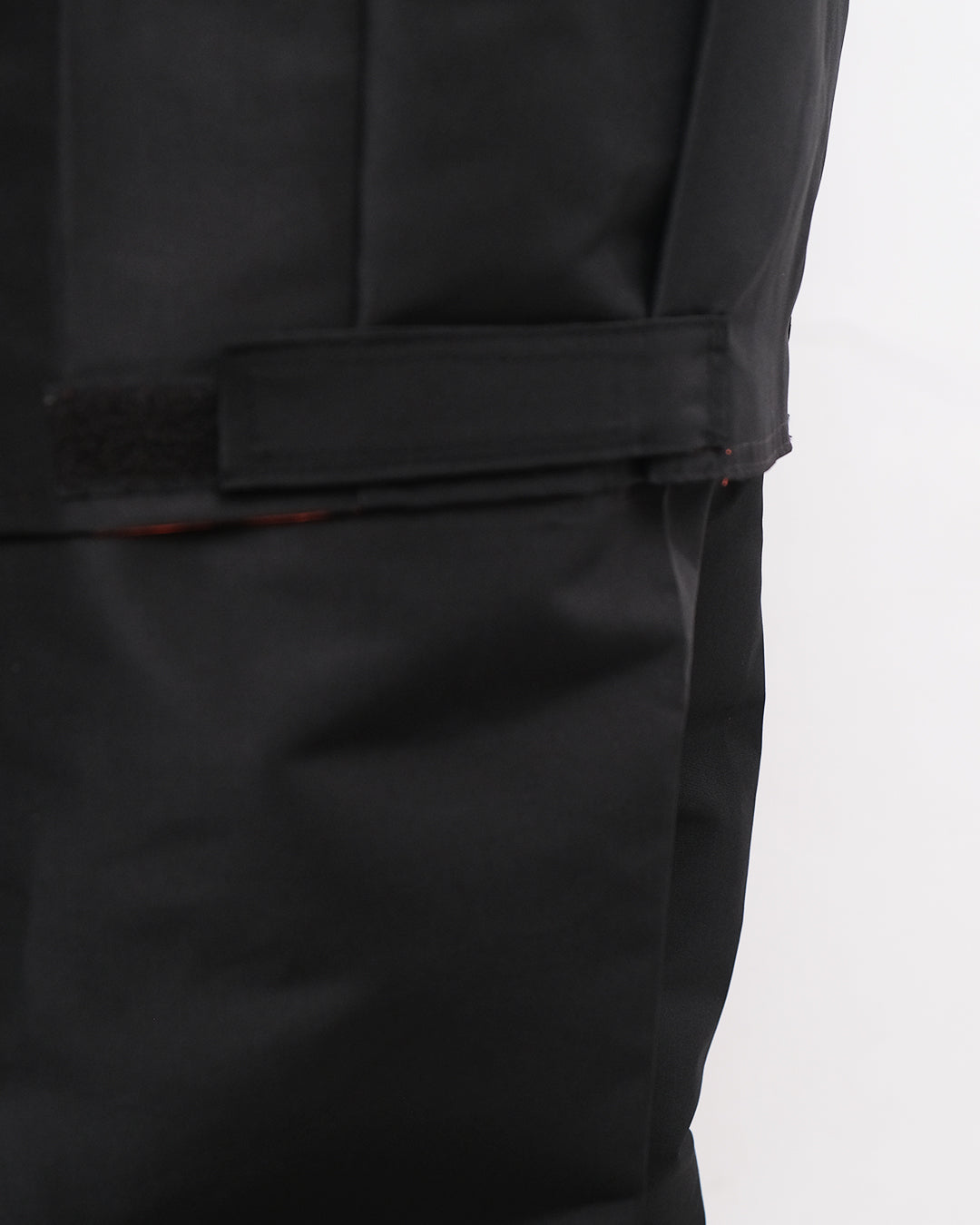 Jas Hujan (Raincoat)